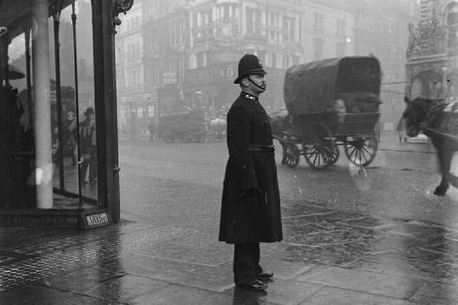 London - Jack the Ripper Small Group Tour - The tone: history and true crime without turning it into gore