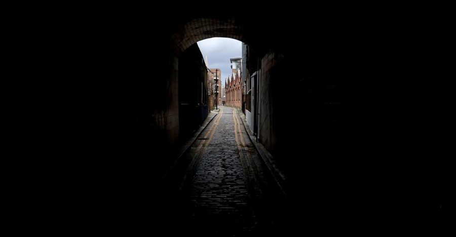 London: Jack the Ripper tour in Spanish (RLA Winner) - Why This Whitechapel Jack the Ripper Tour Feels Different Than a Story Stop