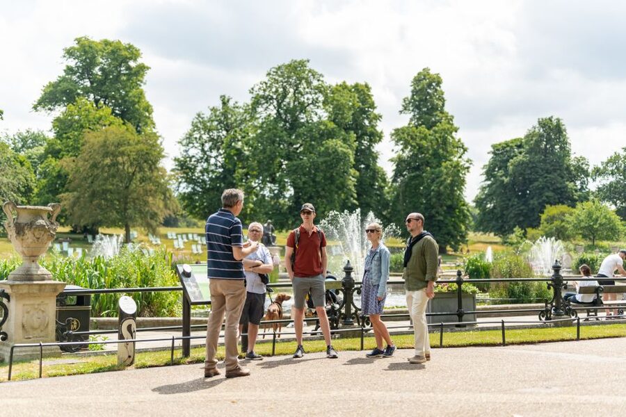 London: Kensington Palace Gardens Tour with Royal High Tea - Quick reasons to go