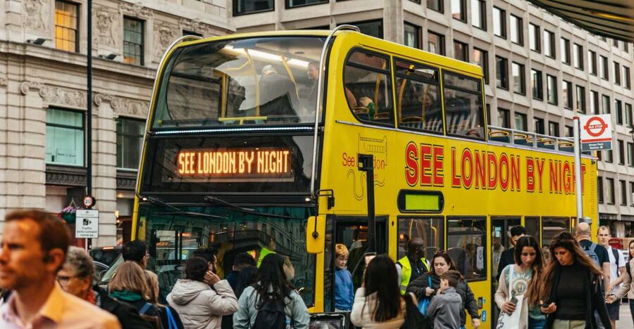 London: London by Night Sightseeing Open-Top Bus Tour - Wellington Arch and Royal landmarks: a skyline warm-up before the Thames