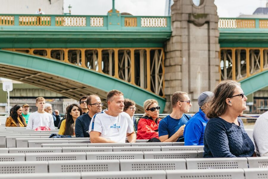 London: London Eye, River Cruise, & Hop-on Hop-off Bus Tour - Thames River Cruise: The Easiest Big-Sight Photos