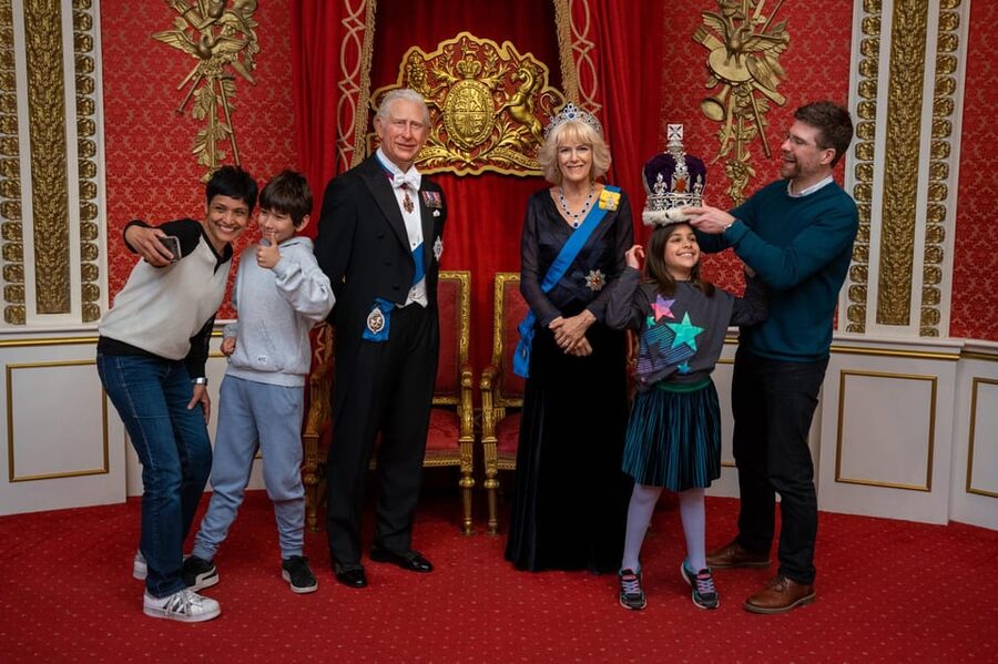 London: Madame Tussauds London - Royal Balcony and the royal couple photo setup