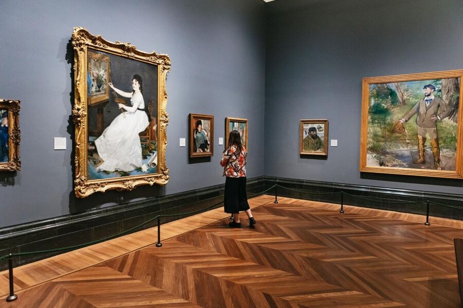 London: National Gallery Guided Tour with Art Expert Guide - Logistics and rules that can affect your day