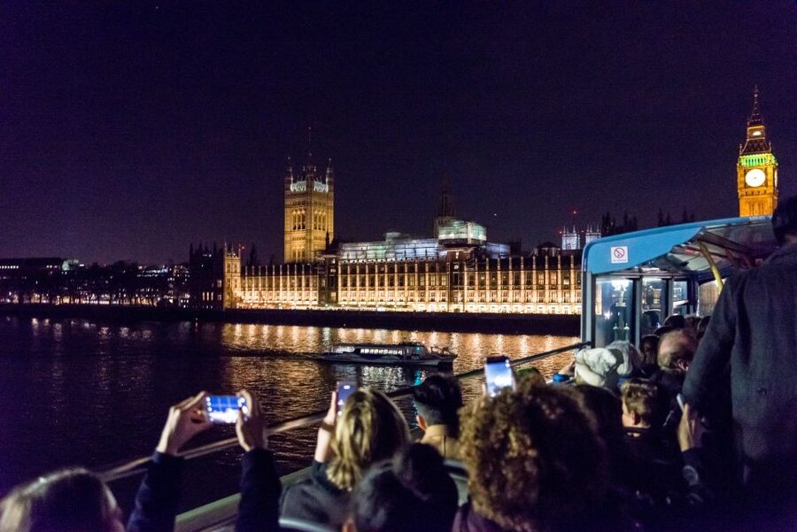 London: Nighttime Open-Top Bus Sightseeing Tour - How the Open-Top Bus Really Feels at Night (Upper Deck vs. Downstairs)