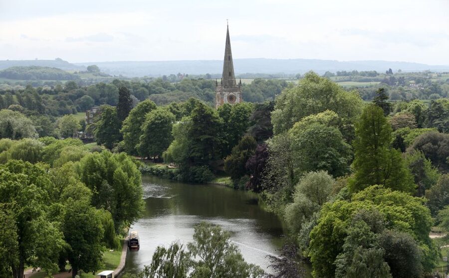 London: Oxford, Stratford, Cotswolds, and Warwick Day Trip - Meeting Point and Logistics You Should Actually Care About