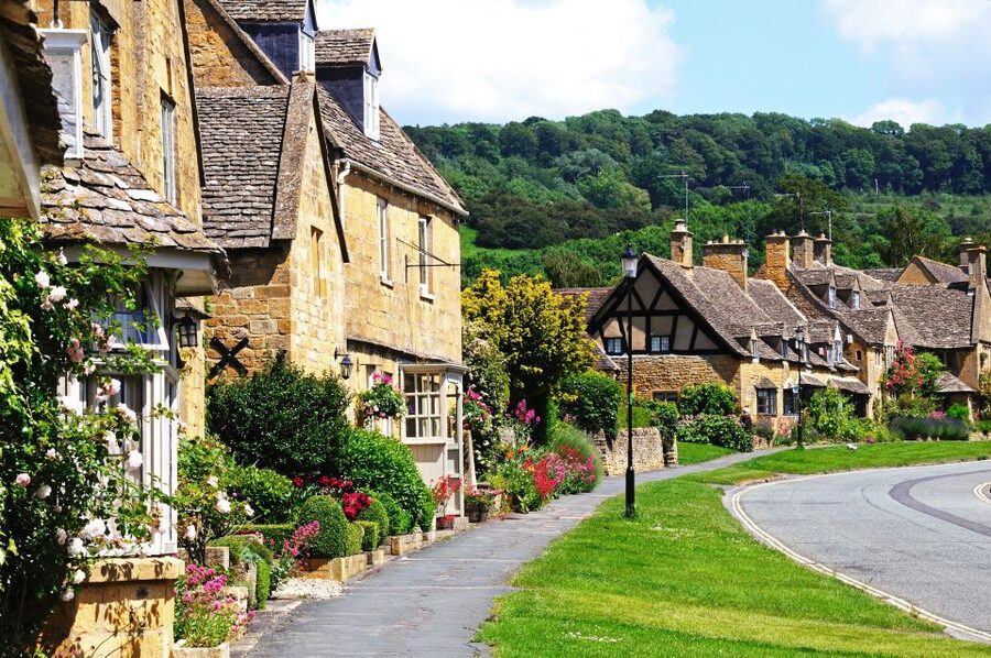 London: Oxford, Stratford, Cotswolds, and Warwick Day Trip - Price and Value: Is $103 a Good Deal for This Mix of Stops?