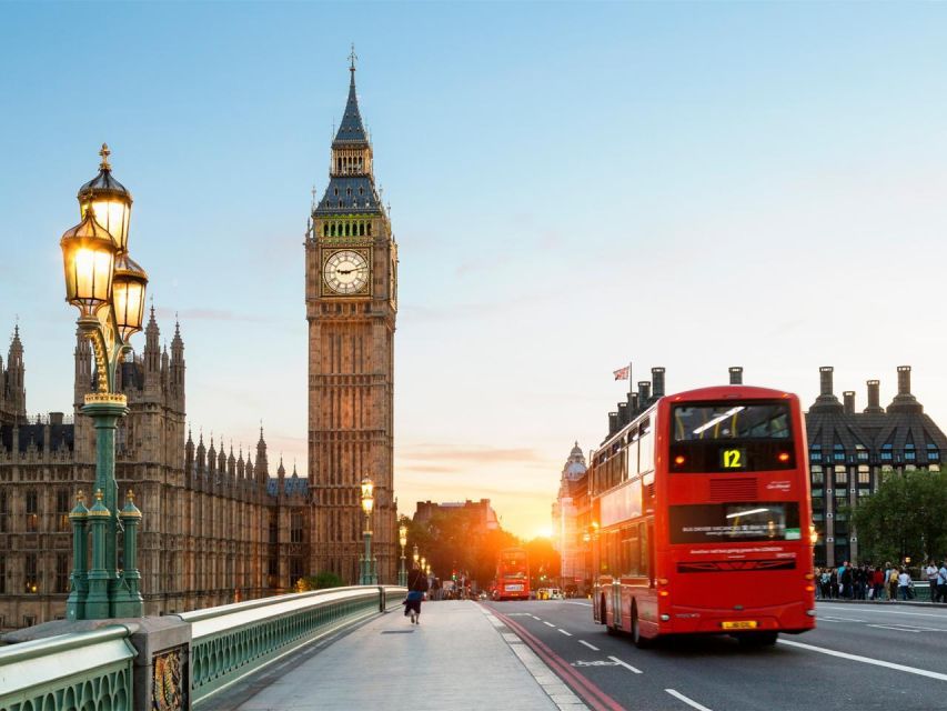London: Palaces and Parliament Walking Tour - Starting at the Ritz: the cleanest way to kick off Westminster