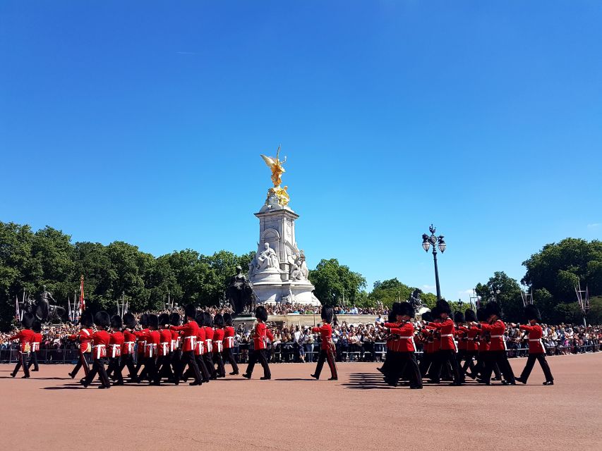 London: Palaces and Parliament Walking Tour - The Royal Parks stretch: where the city slows down before the drama