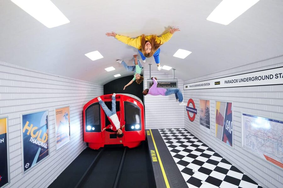 London: Paradox Museum Entry Ticket - What About Crowds and Closed Exhibits?