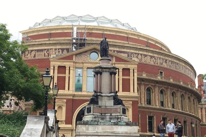London Rock Legends Tour including Abbey Road - Swinging 60s Kings Road, the Punk Center, and Queen’s Locales