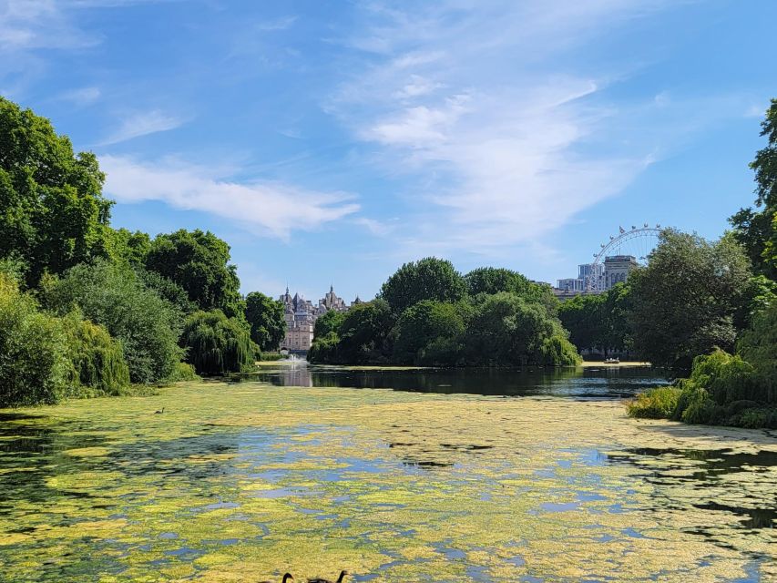 London: Royal Walking Tour and Buckingham Palace Audio Tour - Should you book this Royal Walking Tour and Buckingham Palace Audio Tour?