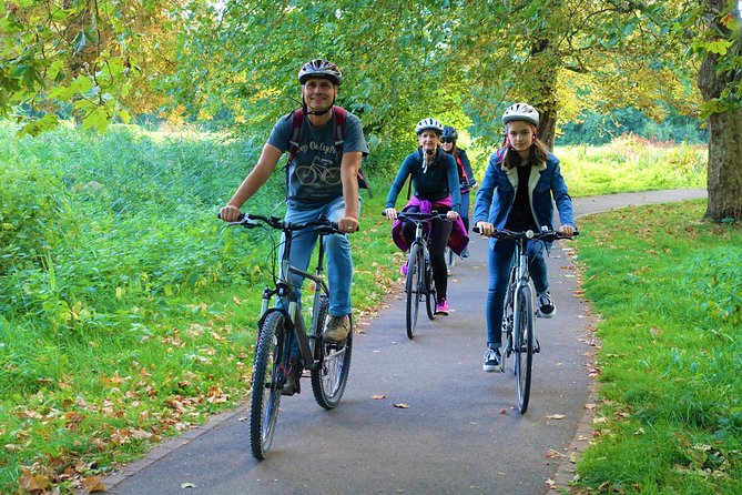 London's Best Kept Secret Bike Tour - Meeting at a 100-year-old house near Colliers Wood