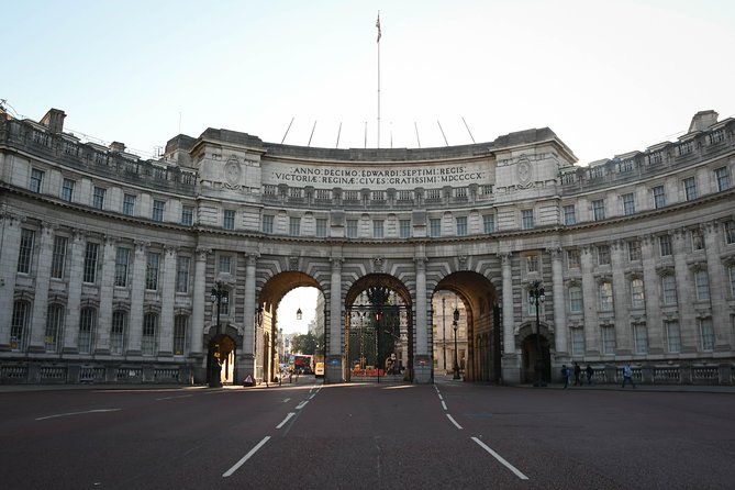 London's Palaces & Parliament Tour (See Over 20+ London Top Sights) - Starting in Piccadilly at The Ritz, ending by Westminster Station