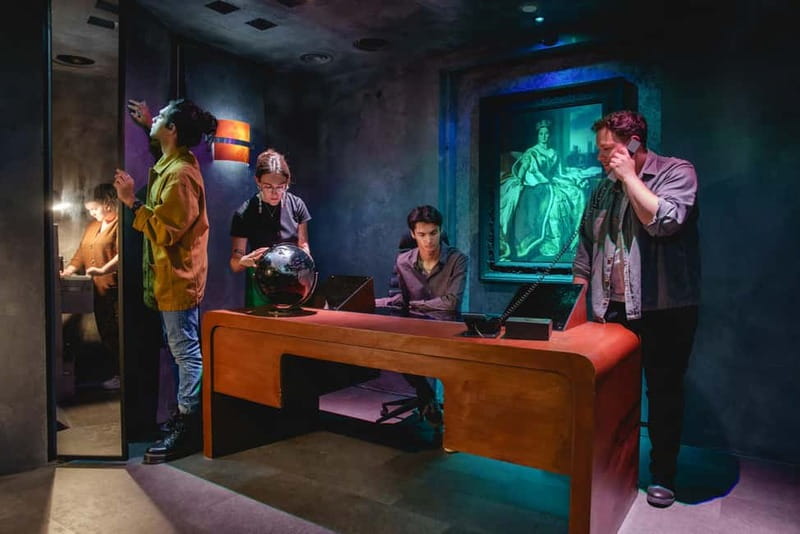 London: Sherlock Escape Rooms - The Network training mission: how the Sherlock story sets the rules