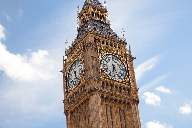 London Sightseeing Walking Tour with 30+ sights - Key points before you lace up