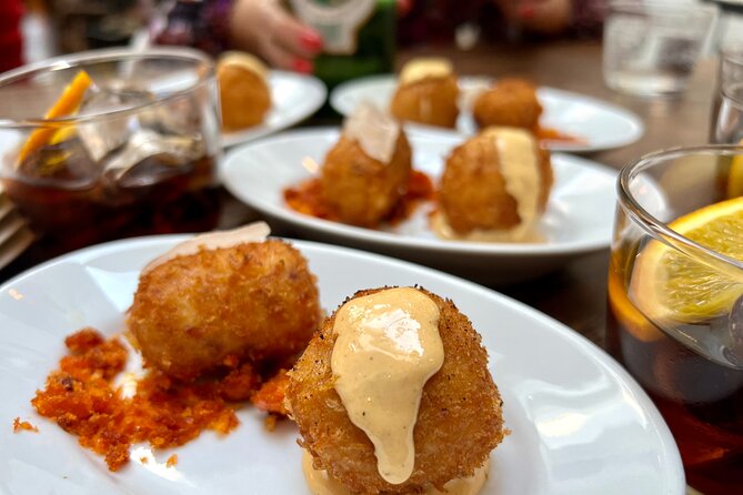 London Soho Food Tour with 7+ Tastings of Delicious Hidden Gems - Practical stuff that can derail your day (dress code, age, diets)