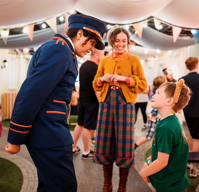 London: The Paddington Bear Experience - Who should book this Paddington experience