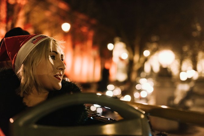 London Tootbus Christmas Lights Tour - Boarding at 1 Coventry St: what your ride actually feels like