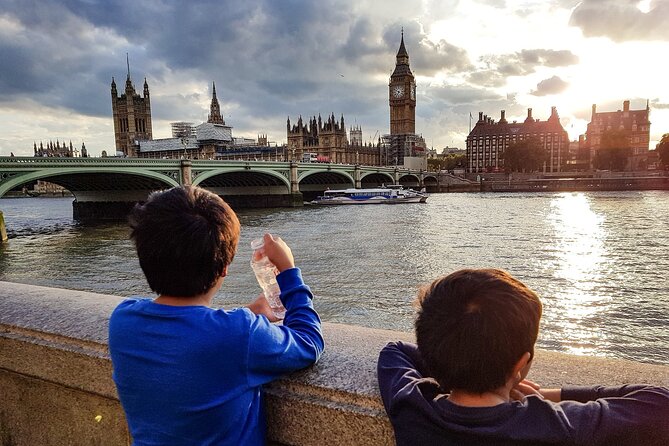 London Tootbus Kids Tour with Bespoke Live Guided Commentary - Weather, Timing, and Small Frustrations You Can Plan Around