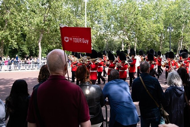 London Tour: Changing of the Guard, Westminster Abbey & Tower - St James’s Park to Buckingham Palace: the route matters