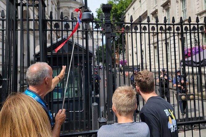 London Tour: Changing of the Guard, Westminster Abbey & Tower - Thames River cruise from Embankment toward Tower Bridge