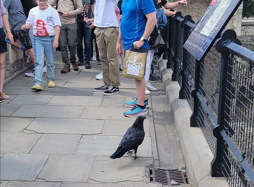 London: Tower of London Guided Tour with Boat Ride - The dark-prison stories are the point, not just trivia