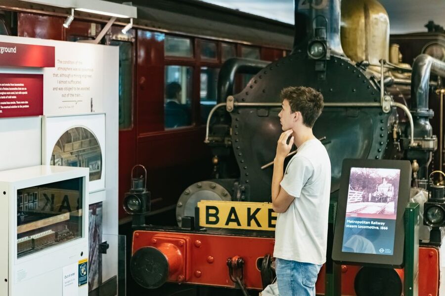 London Transport Museum Entrance Ticket - The 2023 Global Poster Gallery, plus How to Make a Poster