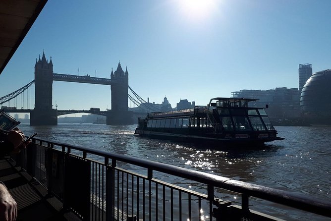 London Vintage Bus Tour with Cream Tea at Harrods - Buckingham Palace and Central London: Seeing It, Then Getting Out
