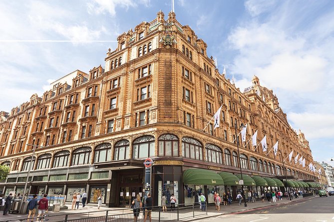 London Vintage Bus Tour with Cream Tea at Harrods - Harrods Cream Tea: Where the Tour Becomes a Treat