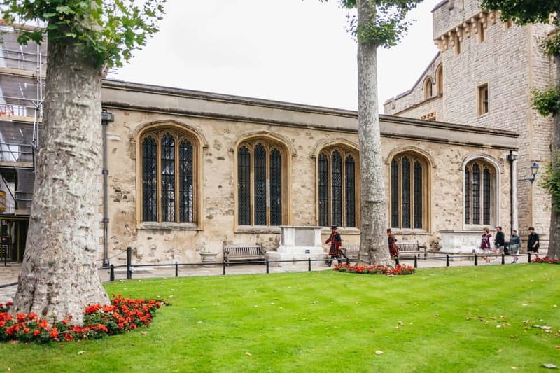 London: VIP Tower Opening Ceremony, Crown Jewels & Cruise - Key moments that make this VIP Tower experience worth it