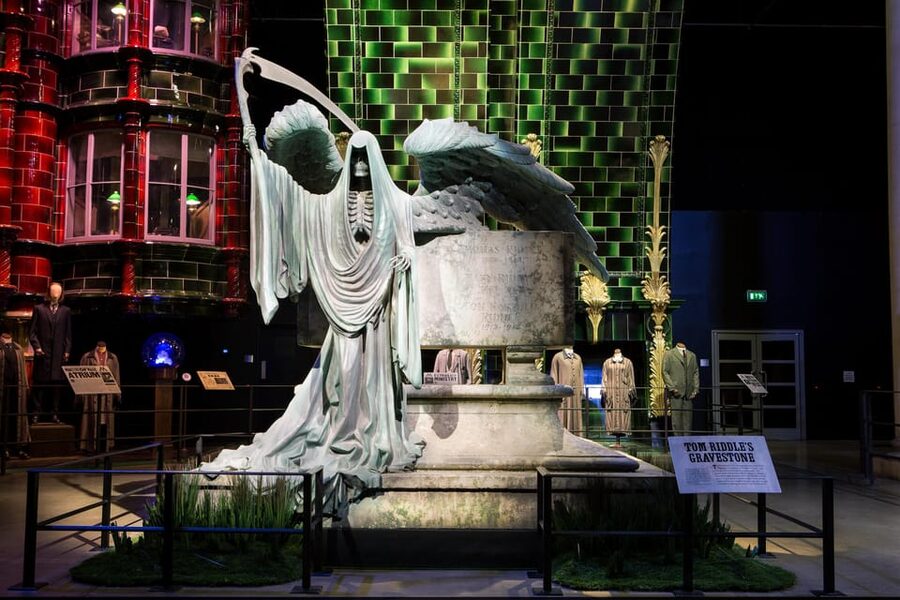 London: Warner Bros. Studio Harry Potter Tour with Transfers - Privet Drive plus costume detail: Hermione, Ron, and Beauxbatons