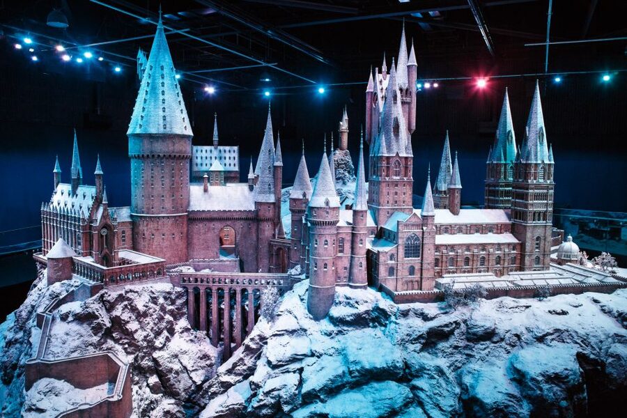 London: Warner Bros. Studio Tour and River Thames Cruise - Diagon Alley and Gringotts: the set route you will remember