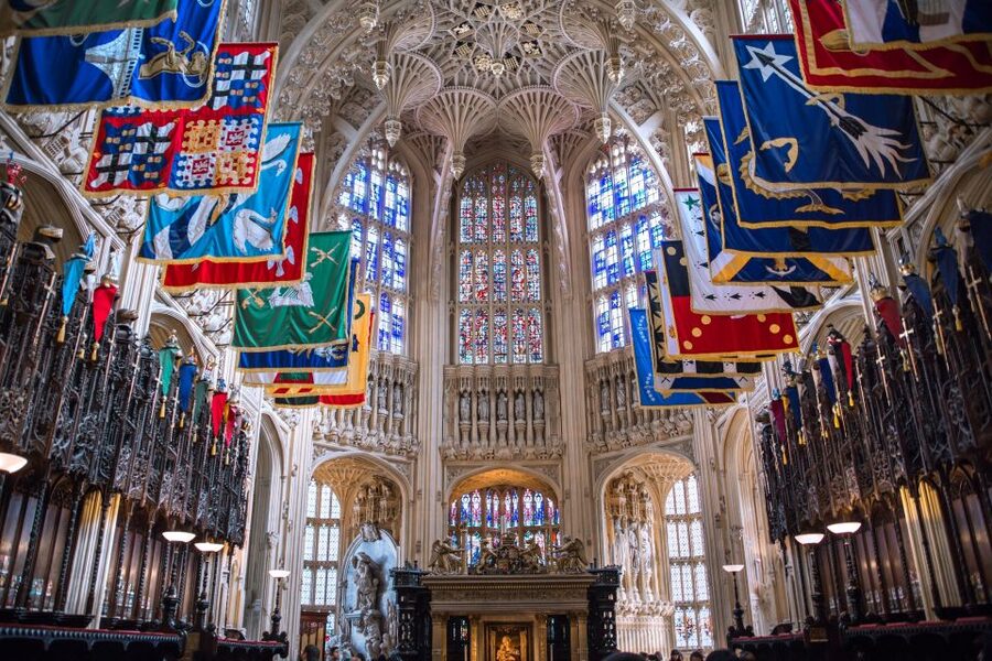 London: Westminster Abbey Priority Access & Guided City Tour - Inside the Abbey: how to use your self-guided 45 minutes well