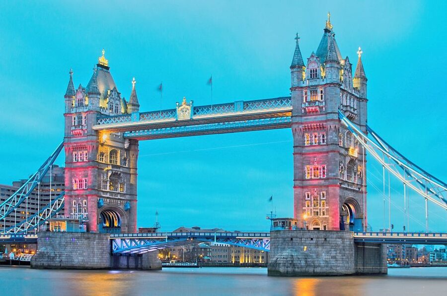 London: Westminster to Tower Bridge River Thames Cruise - One way to Tower Bridge or a round trip, and the boat change at Butler’s Wharf