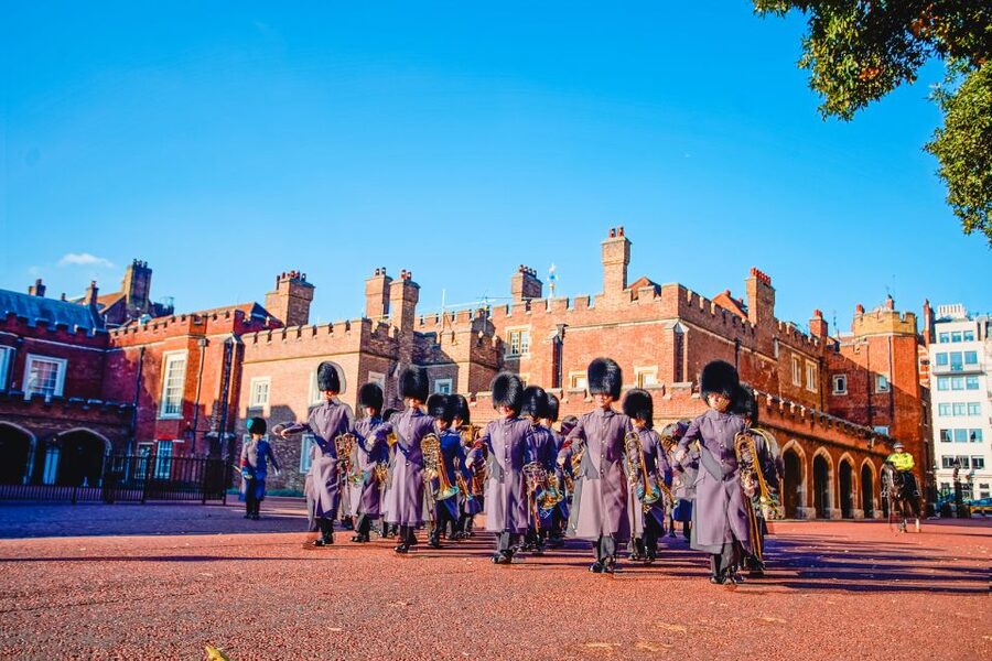 London: Westminster Tour, River Cruise, and Tower of London - River Thames cruise: why the views feel easier from the water