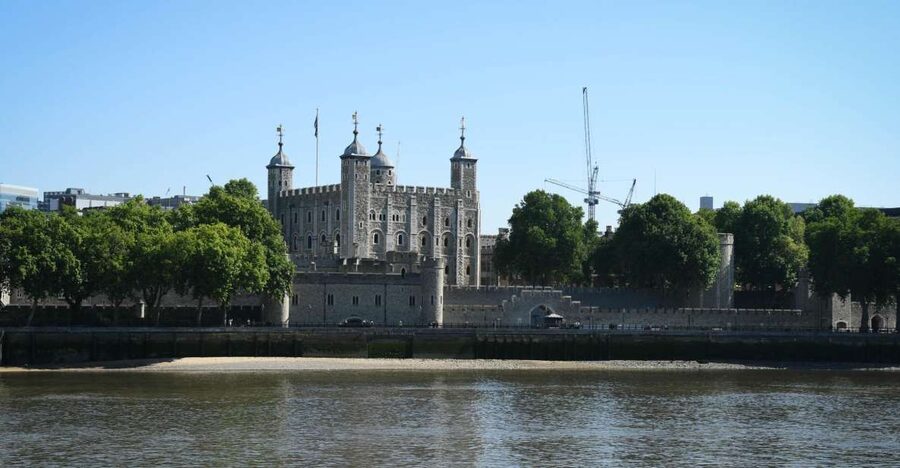 London: Westminster Walking Tour & The Tower of London Entry - Key highlights to clock on this Westminster and Tower tour