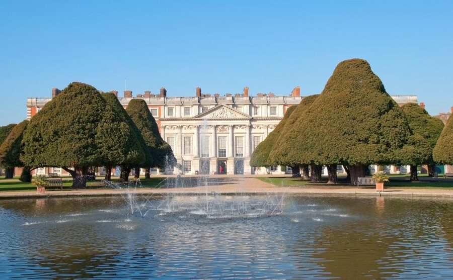 London: Windsor Castle & Henry VIII's Hampton Court Palace - Windsor Castle: the world’s oldest occupied castle and the royal names you’ll see