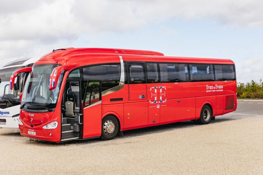 London: Windsor Castle, Stonehenge & Bath Full-Day Tour - A long coach day, but it’s a smart shortcut