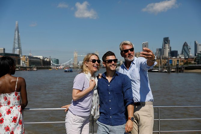 Lunch River Cruise on the Thames with 2-Course Meal - Shakespeare’s Globe and the London Eye, built for photo stops