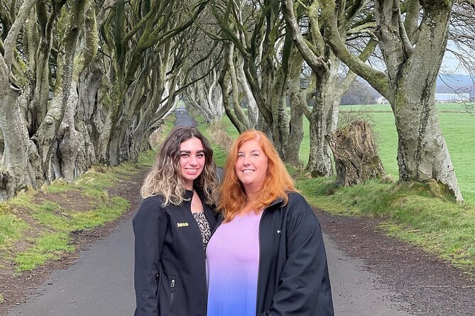Luxury Giants Causeway Tour in Mercedes + FREE Belfast Mural Tour - Bushmills Distillery: a tasting highlight that depends on cruise timing