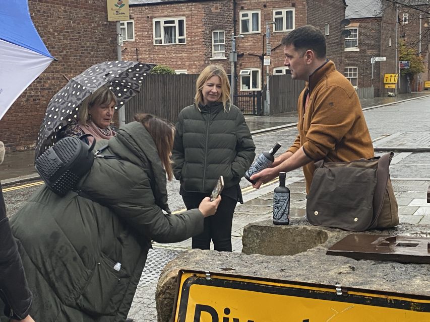 Manchester: Food and Drinks Walking Tour - Key highlights to know before you go