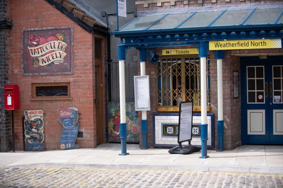 Manchester: The Coronation Street Experience - Walking Weatherfield: the guided tour and what it actually means