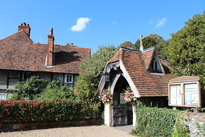 Midsomer Murders Tour from London - Meet at Holland Park Ave and settle into a 35-person coach ride