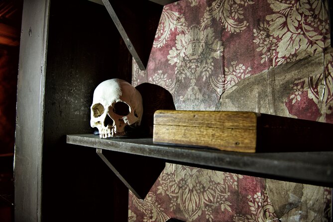 moviESCAPE Stockport Haunted House II Demon's Curse Escape Room - The story: Lord Crowley, the missing investigators, and the demon’s portal