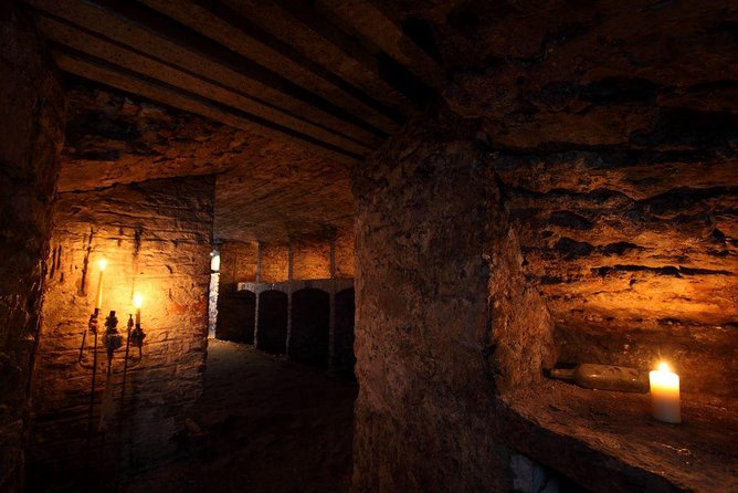 Multi-Sensory Night Walking Tour with Haunted Vaults in Edinburgh - Small-Group Energy and the Headphones Factor