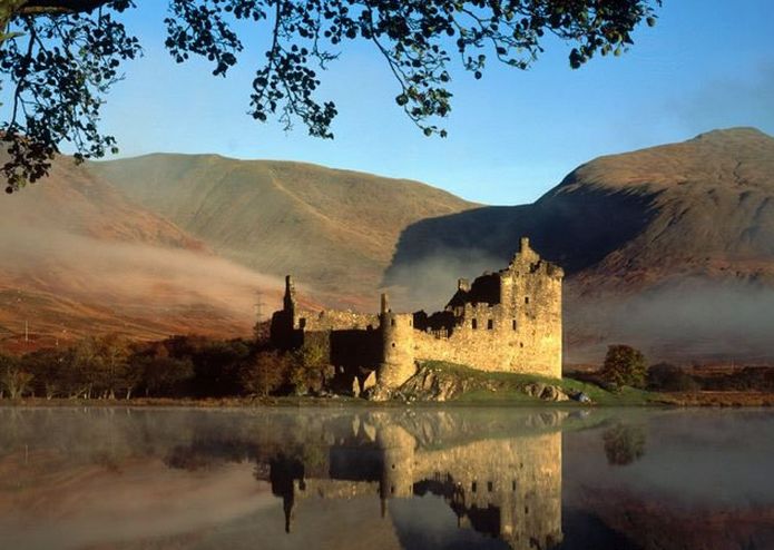 Oban, Lochs & Inveraray Full-Day Tour from Edinburgh - Inveraray on Loch Fyne: Campbell Seat, Sweet Stops, and a Calm Finish