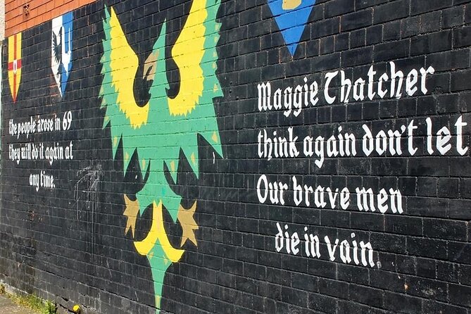 Original Drivers Belfast Taxi/Cab Tour 2 hour private adventure - Peace Wall: 1969 origins and modern quote power