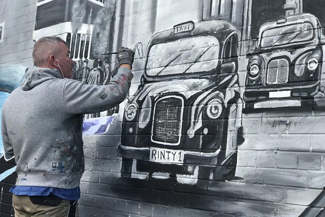 Original Drivers Belfast Taxi/Cab Tour 2 hour private adventure - Shankill Road and the hanging jail stop: the loyalist side of the mural story