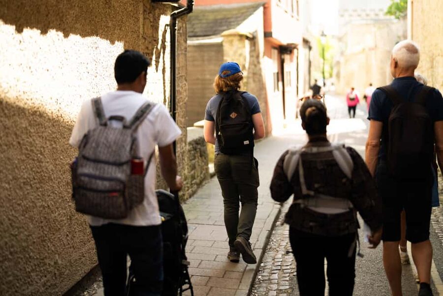 Oxford: Alumni-Led Walking & Punting Tour w/opt New College - Who this tour suits best (and who should skip it)