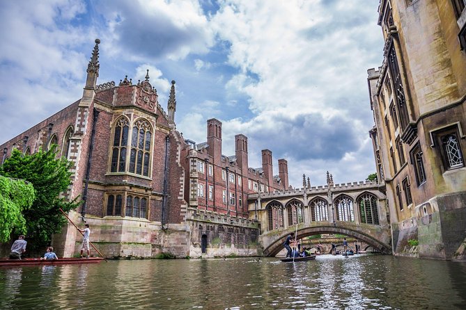 Oxford and Cambridge Universities Guided Day Trip from London - Price and logistics: is $122 worth it for one day in two cities?